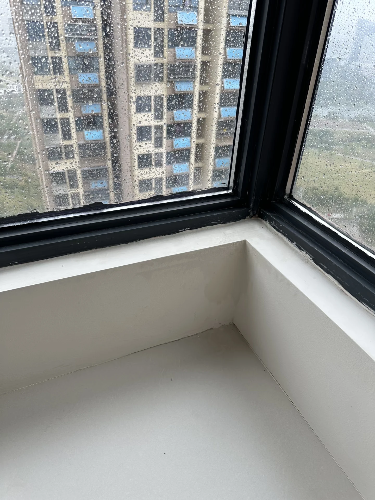 锦江区窗户防水密封处理完工效果