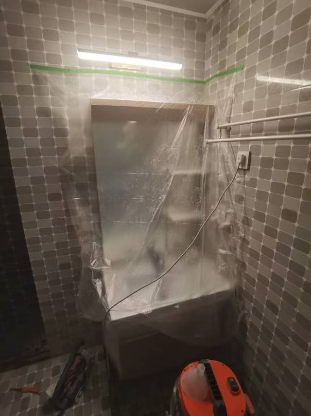 卫生间施工现场保护