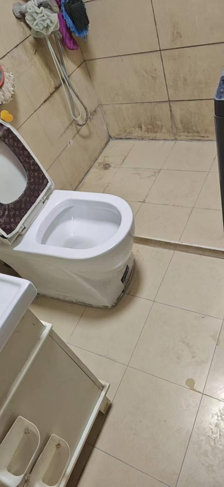 世茂悦一期卫生间维修完工效果