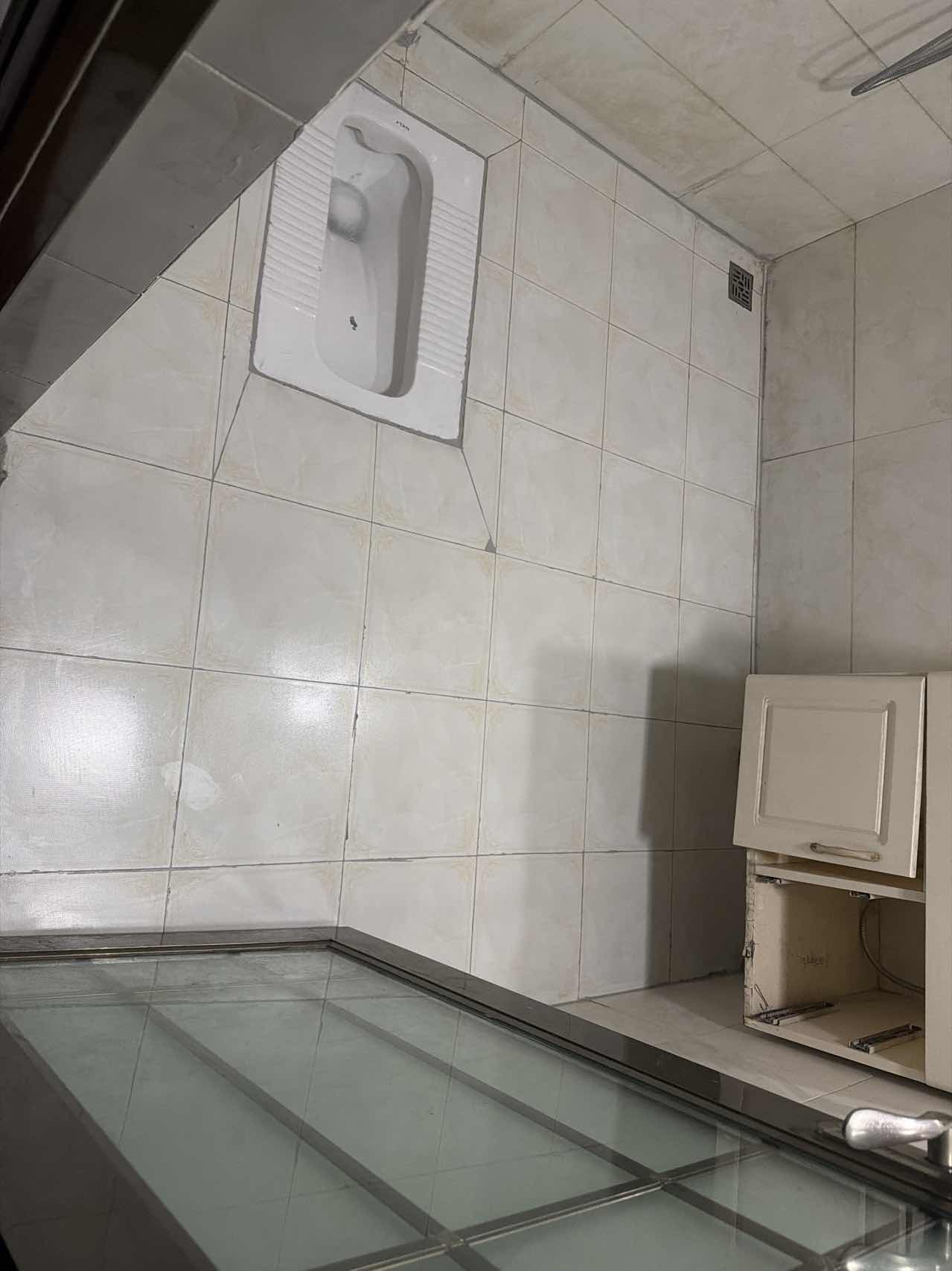 温江区中铁丽景书香卫生间漏水维修完工效果